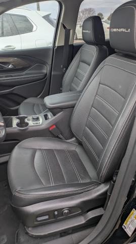Used 2022 GMC Terrain Denali w/ Black Diamond Edition AWD/4WD image 7