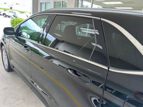 Certified 2023 Ford Edge SEL w/ Convenience Package image 12