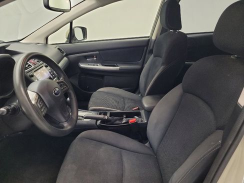 Used 2015 Subaru Crosstrek 2.0i Premium AWD/4WD image 17