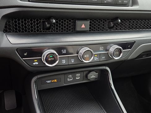 Used 2024 Honda CR-V EX image 16