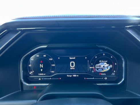 Used 2025 GMC Sierra 2500 AT4 w/ AT4 Premium Plus Package image 17