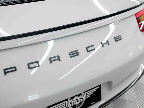 Used 2018 Porsche 911 GT3 RWD image 40