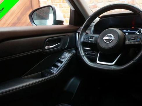 Certified 2023 Nissan Rogue SV w/ SV Premium Package AWD/4WD image 34