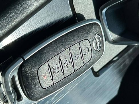 New 2026 Nissan Rogue SV AWD/4WD image 33