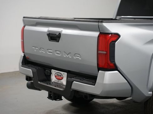 Used 2024 Toyota Tacoma SR5 RWD image 9