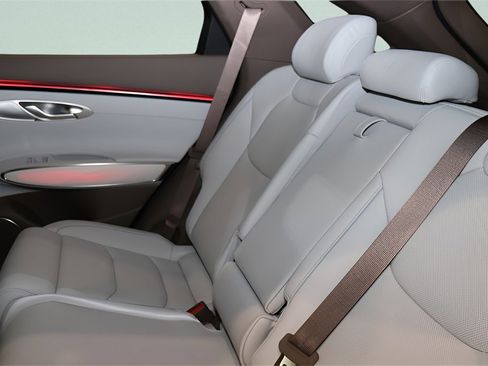 New 2026 Genesis GV70 2.5T Advanced image 11