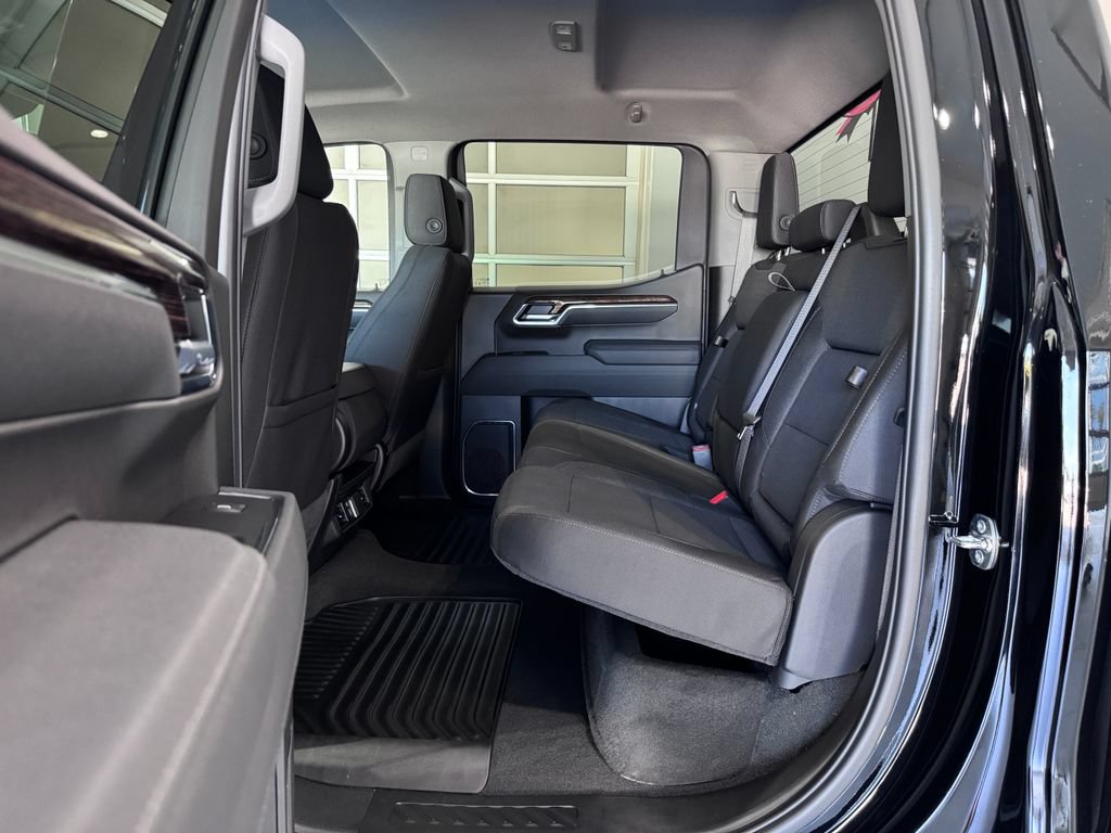 Certified 2026 GMC Sierra 1500 Elevation AWD/4WD image 11