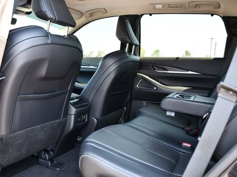 Used 2023 INFINITI QX60 Sensory AWD/4WD image 22
