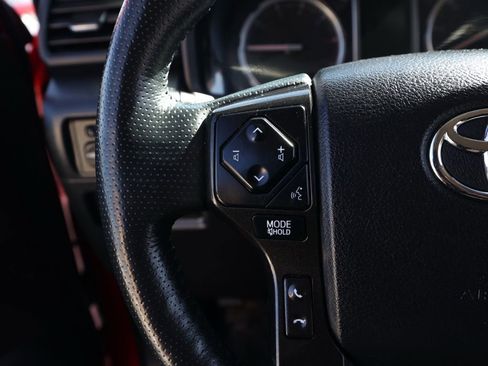 Used 2024 Toyota 4Runner TRD Off-Road Premium image 26