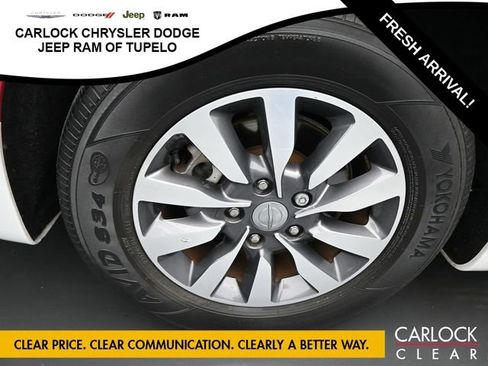 Used 2020 Chrysler Pacifica Touring-L Plus w/ Advanced Safetytec Group image 44