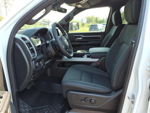New 2026 RAM 1500 Big Horn AWD/4WD image 11