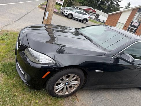 Used 2016 BMW 528i xDrive Sedan AWD/4WD image 4