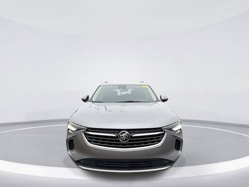 Certified 2023 Buick Envision Essence image 2