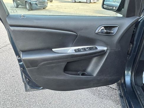 Used 2015 Dodge Journey FWD image 15