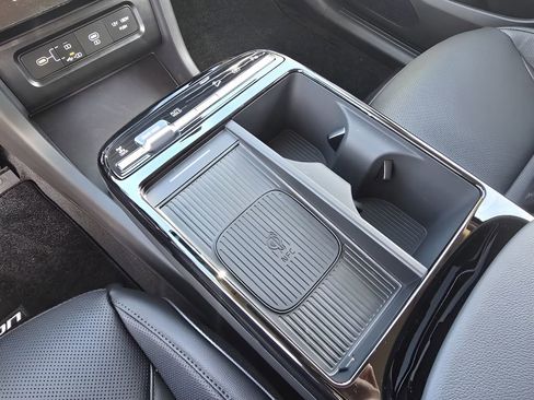 New 2026 Hyundai Tucson Limited w/ Tow & Go Package image 19