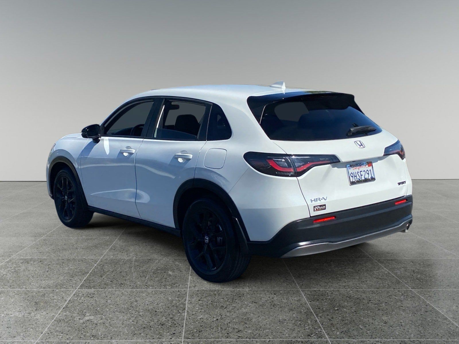 Used 2024 Honda HR-V Sport image 3