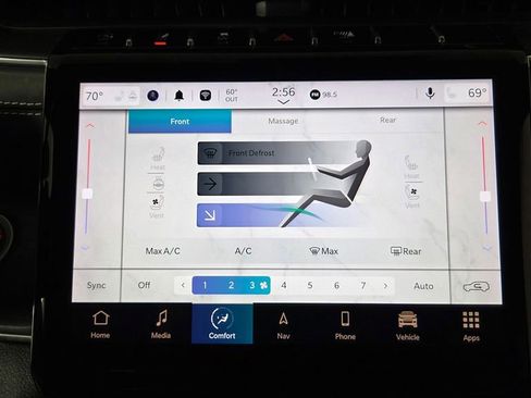 Used 2022 Jeep Grand Cherokee Overland w/ Luxury Tech Group IV image 23