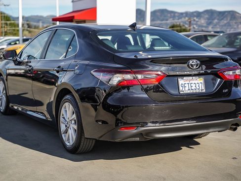 Certified 2023 Toyota Camry LE image 9