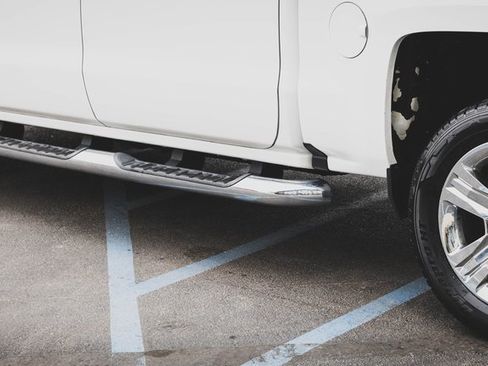 Used 2018 Chevrolet Silverado 1500 Custom w/ Custom Value Package image 20