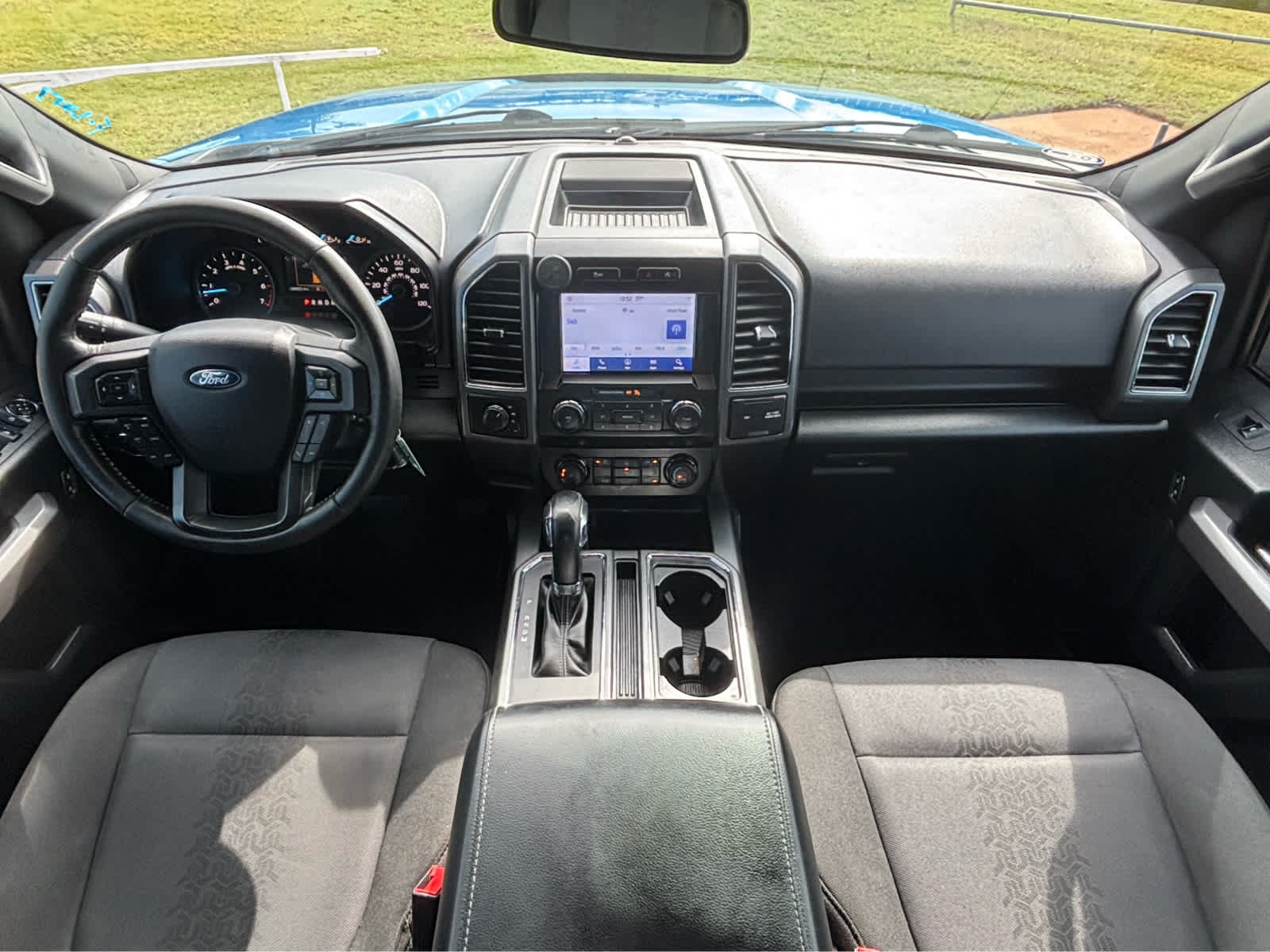 Used 2019 Ford F150 XLT w/ Equipment Group 302A Luxury AWD/4WD image 19