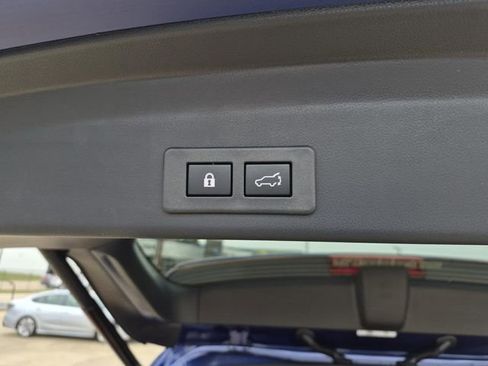 New 2026 Subaru Ascent Touring image 9