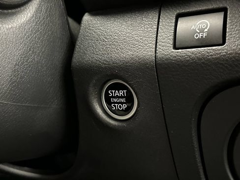 Used 2025 Nissan Frontier Pro-X RWD image 20