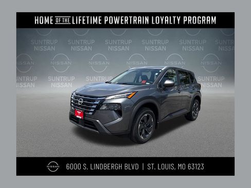 Used 2025 Nissan Rogue SV w/ SV Premium Package FWD image 1