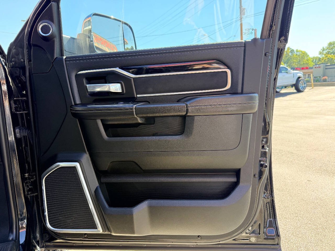Used 2021 RAM 3500 Laramie AWD/4WD image 37
