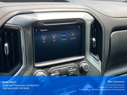 Used 2022 Chevrolet Silverado 1500 LT w/ Safety Package AWD/4WD image 37