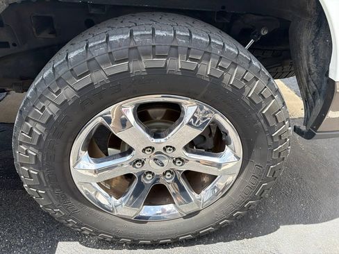 Used 2021 Ford F150 Lariat w/ Equipment Group 502A High AWD/4WD image 16
