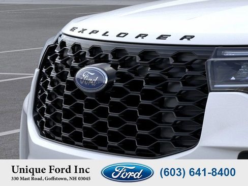 New 2025 Ford Explorer ST-Line w/ Premium Package image 40