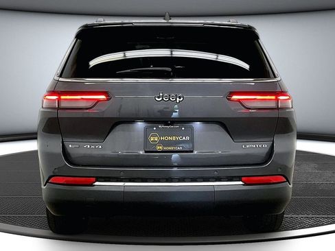 Used 2021 Jeep Grand Cherokee L Limited AWD/4WD image 5