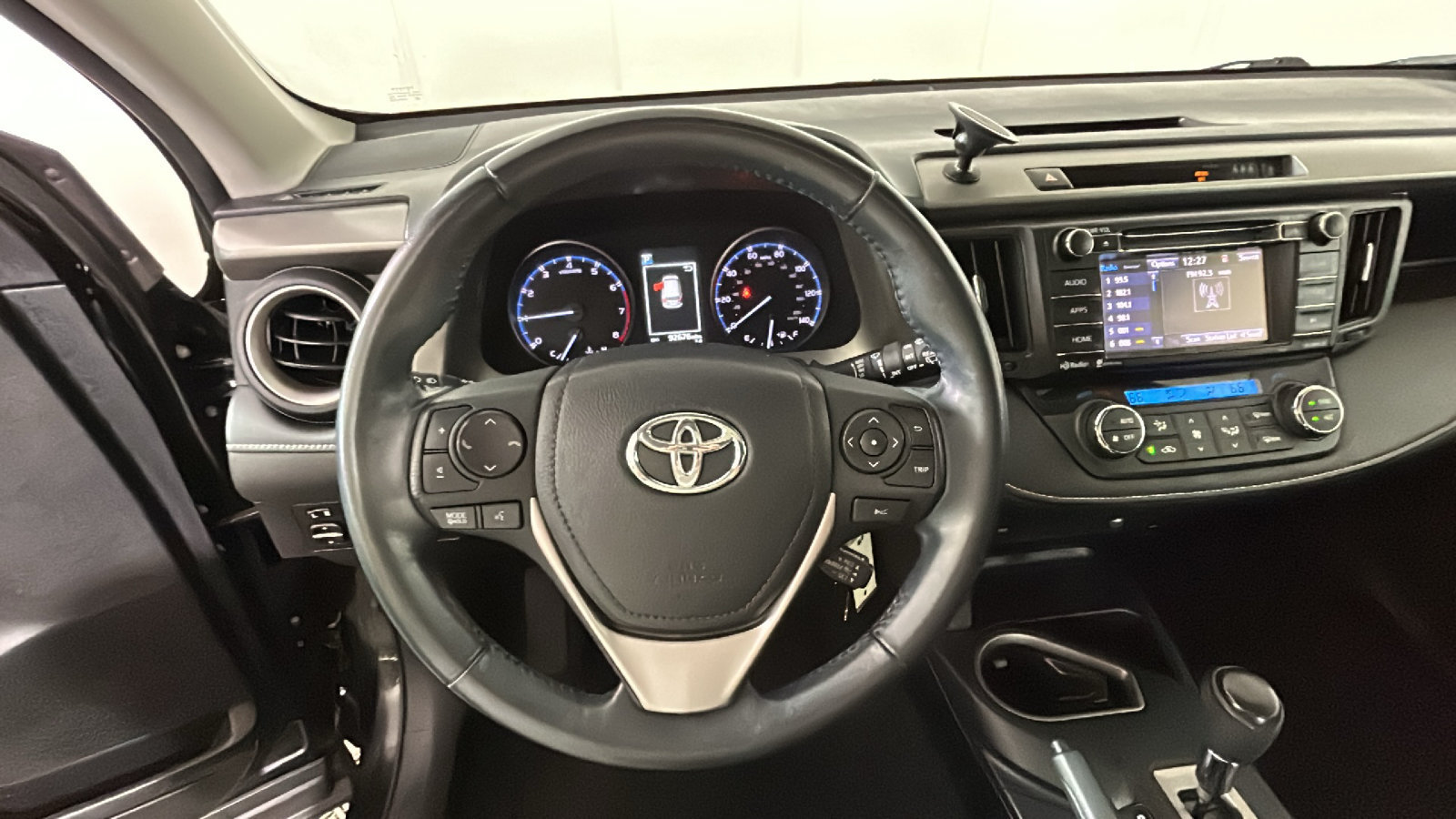 Used 2017 Toyota RAV4 XLE w/ All Weather Liner Package AWD/4WD image 17