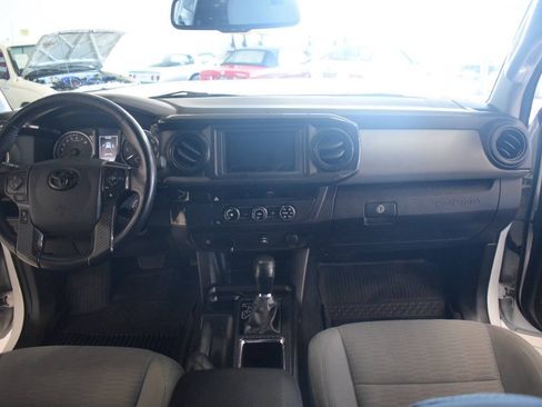 Used 2017 Toyota Tacoma SR5 RWD image 52