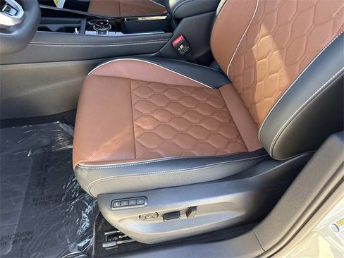 New 2026 Volkswagen Tiguan SEL R-Line image 15