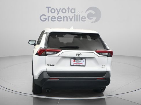 Used 2024 Toyota RAV4 LE image 12