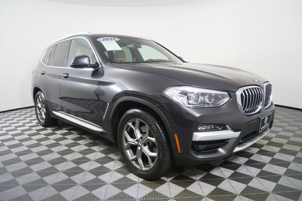 Used 2021 BMW X3 xDrive30i AWD/4WD image 2