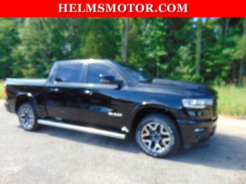 Certified 2025 RAM 1500 Laramie w/ Sport Appearance Package AWD/4WD image 12
