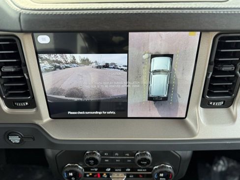 New 2025 Ford Bronco Outer Banks image 22