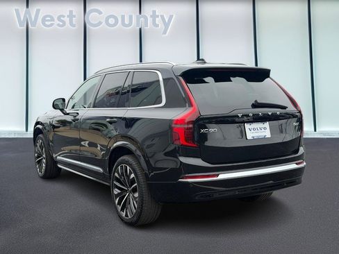 Certified 2025 Volvo XC90 B6 Plus AWD/4WD image 7