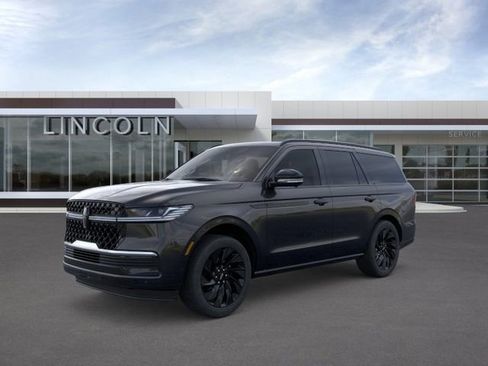 New 2026 Lincoln Navigator Reserve w/ Jet Appearance Package AWD/4WD image 1