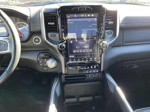 Certified 2023 RAM 1500 Laramie image 18