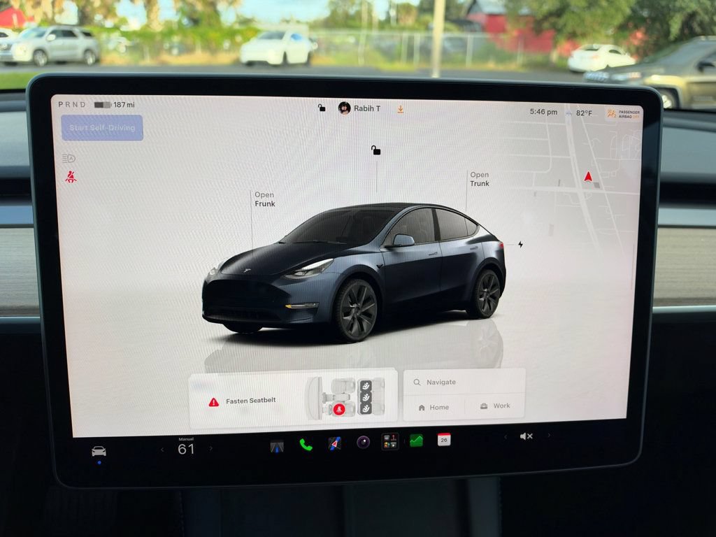 Used 2025 Tesla Model Y Long Range RWD image 13