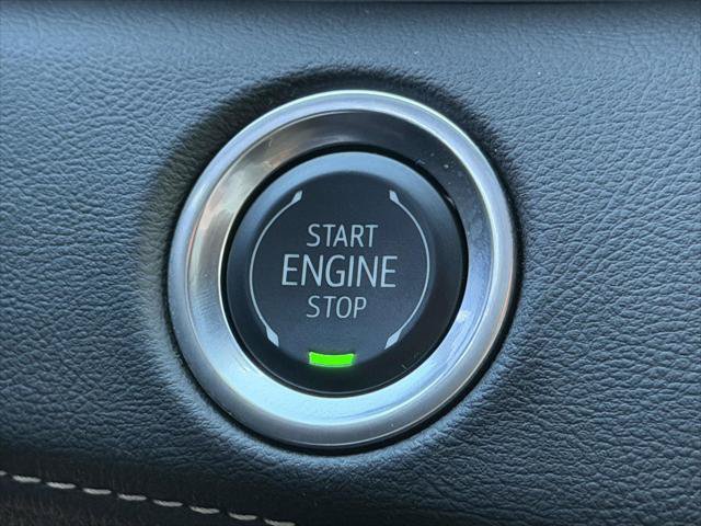 Used 2024 Cadillac Escalade ESV Sport w/ Touring Package AWD/4WD image 34