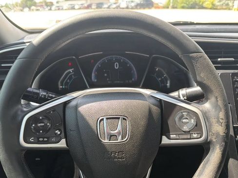 Used 2020 Honda Civic EX image 12