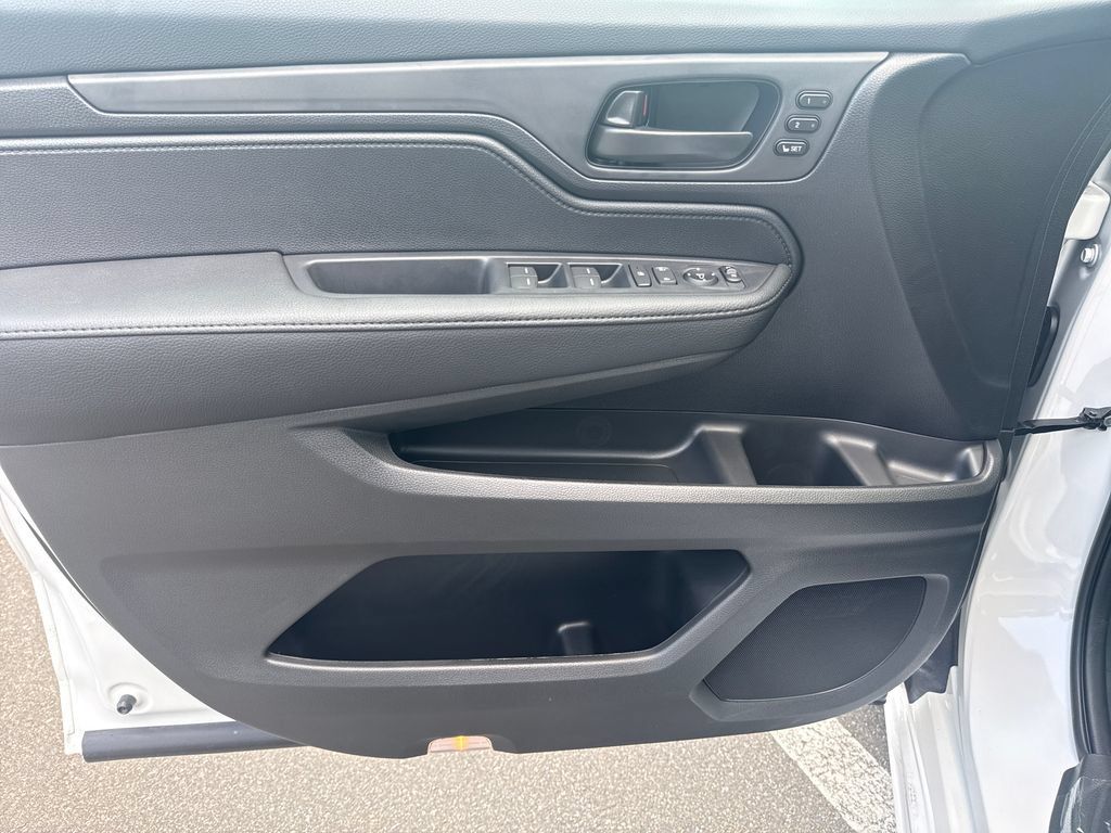 New 2026 Honda Odyssey Sport-L image 14