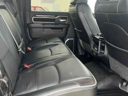Used 2022 RAM 2500 Laramie w/ Night Edition image 7