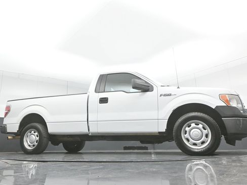 Used 2011 Ford F150 XL w/ Trailer Tow Pkg image 25