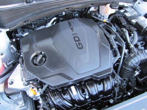 Used 2025 Kia Sportage SX image 35