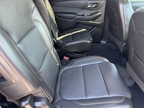 Used 2021 Chevrolet Traverse Premier w/ Redline Edition image 11